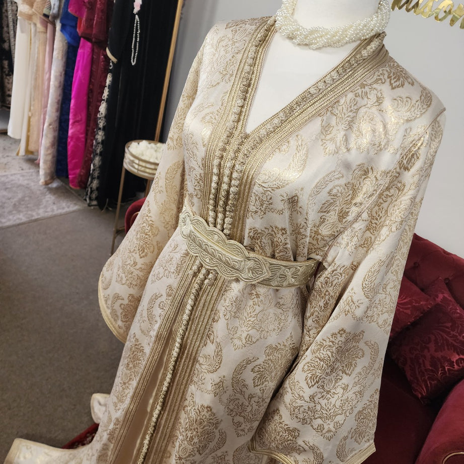 Caftan Elhaj Omar – Ivory & Gold, Maison Farhat