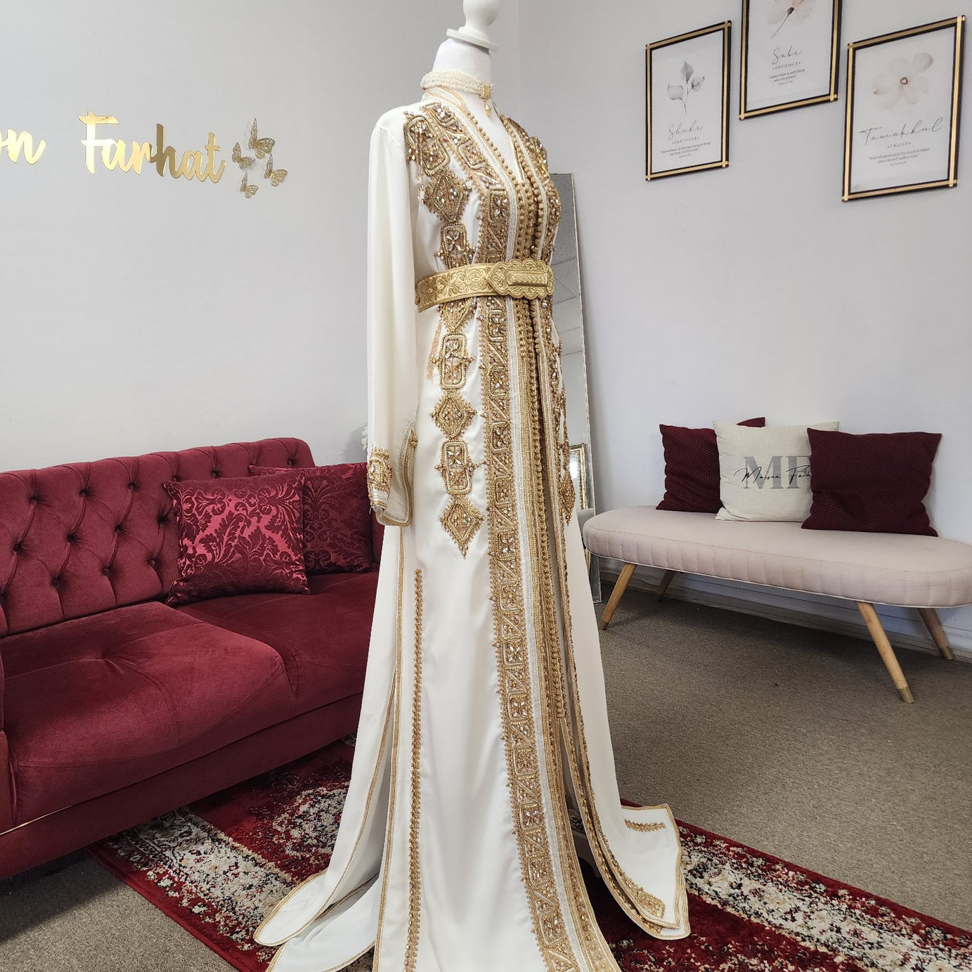 Tekchita Mariam - white