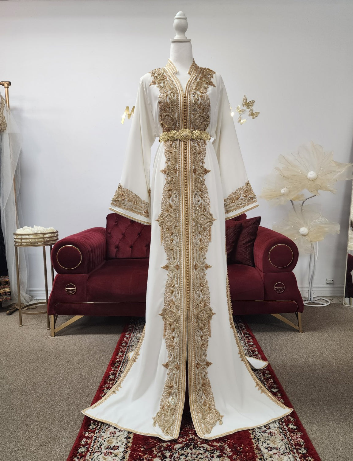 Maison Farhat – Caftan Ivoire Doré – Éclat Royal – vue 1