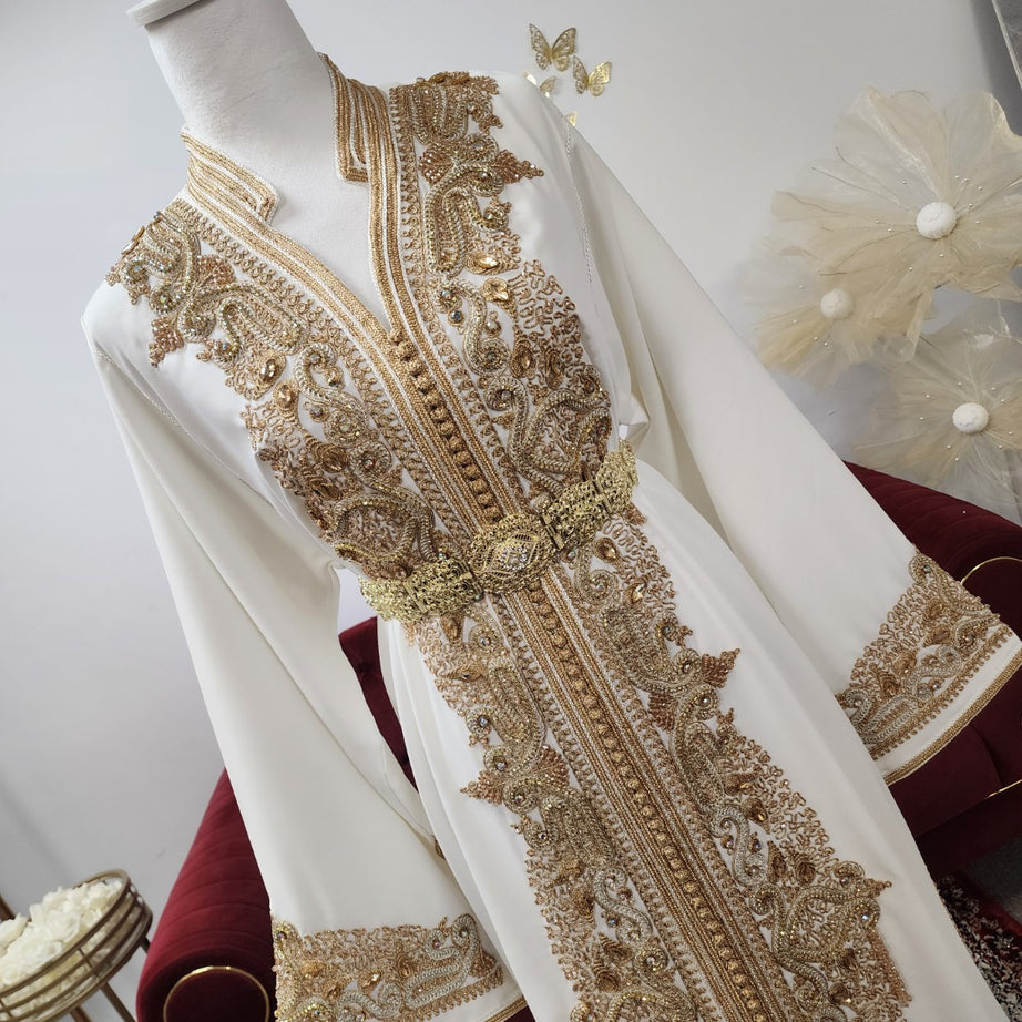 Maison Farhat – Caftan Ivoire Doré – Éclat Royal – vue 2