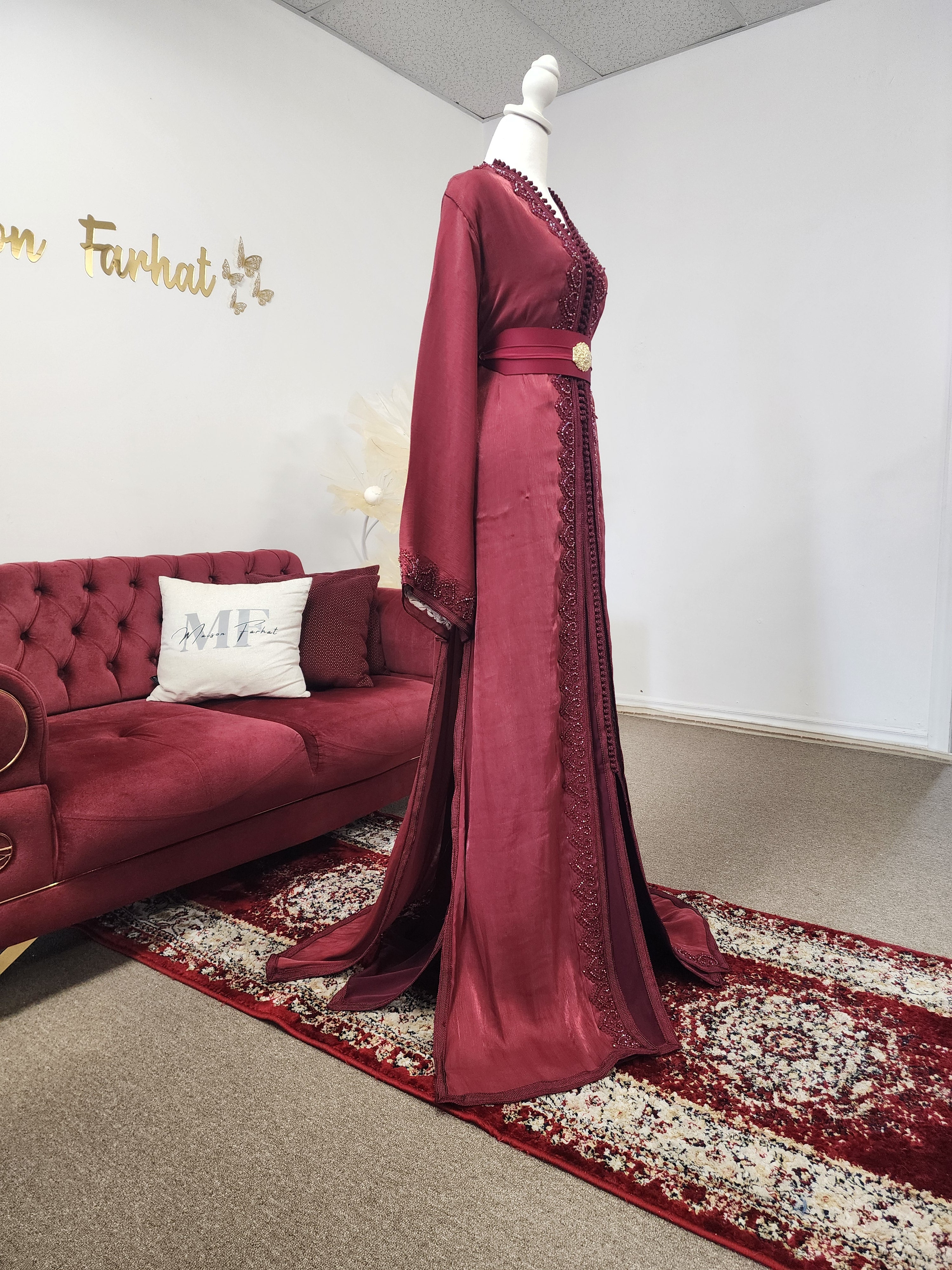 Tekchita Dalia - Burgundy