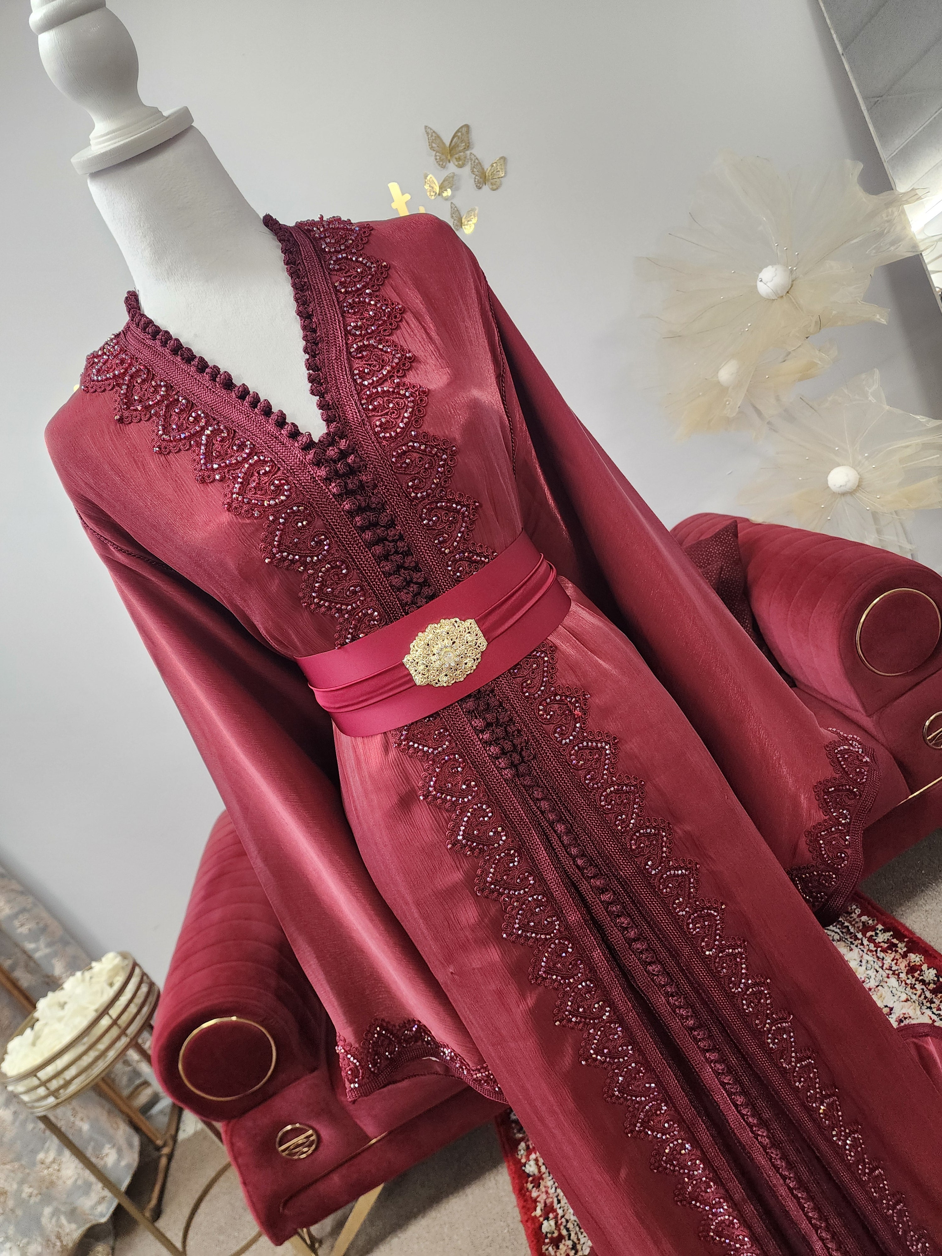 Tekchita Dalia - Burgundy