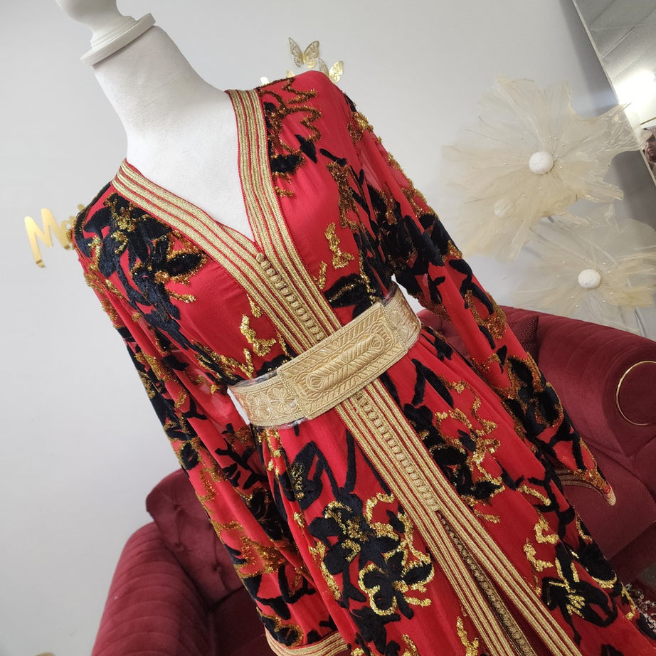 Tekchita Rania – Red & Black | Maison Farhat